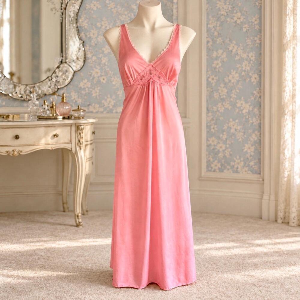 Vintage Vassarette 1970s Custom Colored Pink Nylon Nightgown Cutwork Size Large